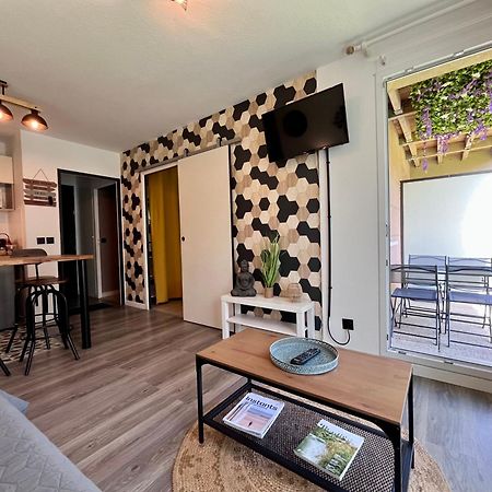 Appartement Le Freya Avec Terrasse A 5 Min Honfleur - Piscine - Parking - Wifi 伊奎马维尔 外观 照片